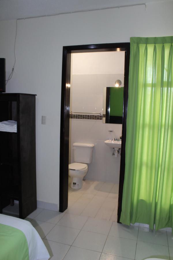 Hotel D'Lina Princess Suites San Cristóbal de Las Casas エクステリア 写真