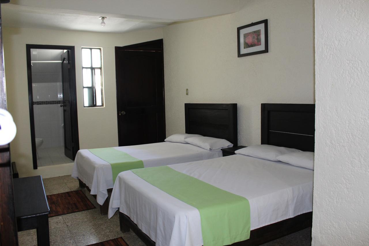 Hotel D'Lina Princess Suites San Cristóbal de Las Casas エクステリア 写真