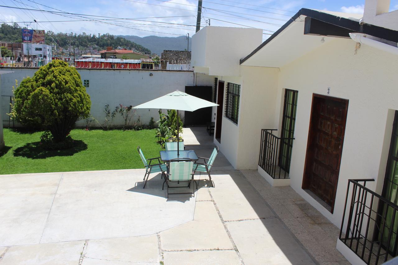 Hotel D'Lina Princess Suites San Cristóbal de Las Casas エクステリア 写真